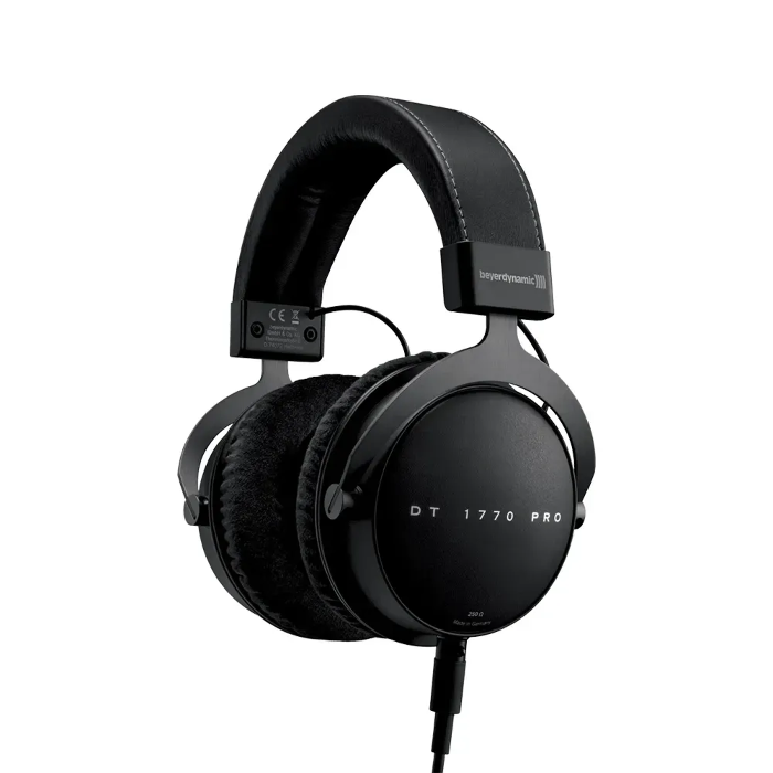 Picture of BEYERDYNAMIC DT 1770 PRO MKI Premium Tesla studio headphones for recording, monitoring and editing (closed-back)